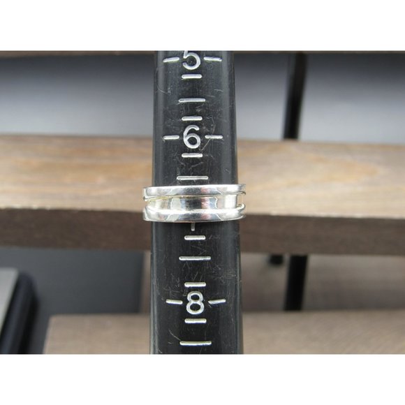 Size 6.75 Sterling Silver Odd Channel Wide Band Ring - Picture 5 of 7